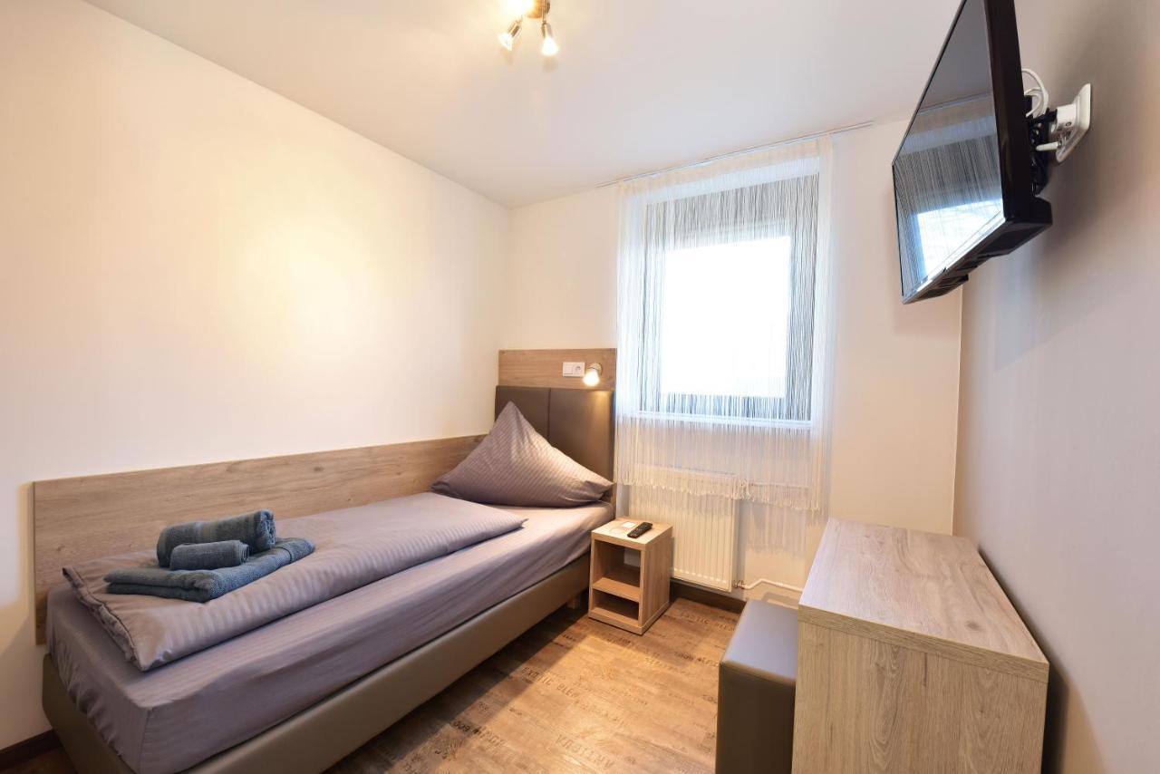 Bed & Breakfast 1a Gaestehaus Am Hafen